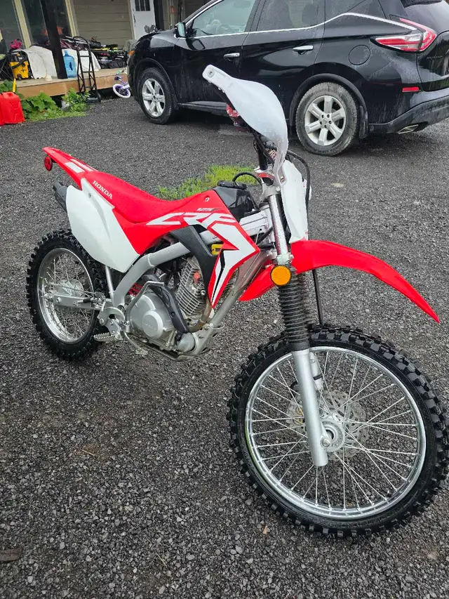 2020 honda crf 125 dirtbike in Dirt Bikes & Motocross in Belleville - Image 2