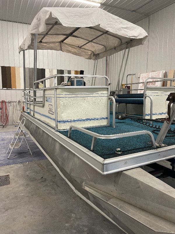 21 FT PONTOON BOAT Powerboats & Motorboats Winnipeg Kijiji