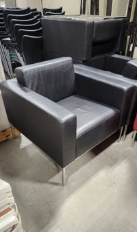 Chairs/pure leather lounge chairs/Excellent condition/450$