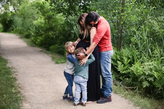 Family photographer in Granby, Bromont, Sherbrooke62863237264130123
