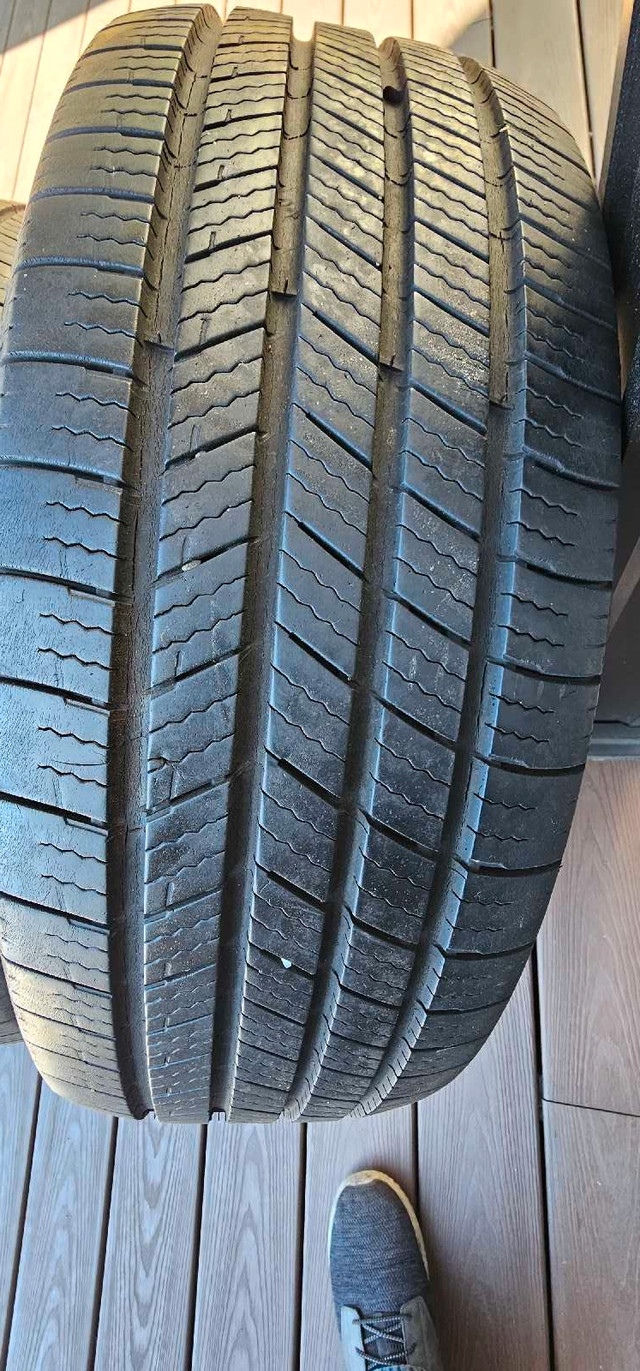 Used Michelin 225/65R/17 All season tires in Tires & Rims in Oshawa / Durham Region - Image 3