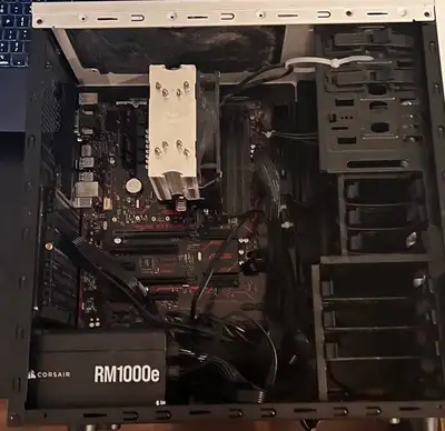 Ryzen 7 1700 CPU w/board, PSU, pcie lan card, Fans and case, View more