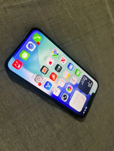 Apple iPhone 14 midnight black, View more