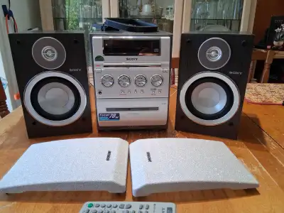 Sony Stereo Sound System CMT-GP5, small but powerful, View more