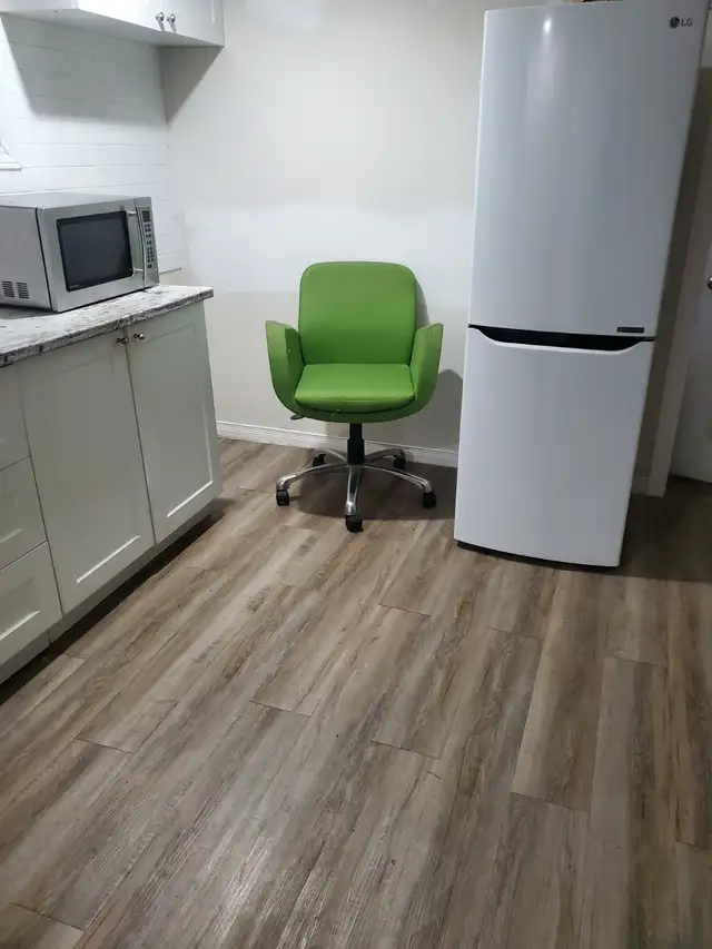 Short term rental available from October 8 to October 11, 2026 in Short Term Rentals in City of Toronto - Image 5