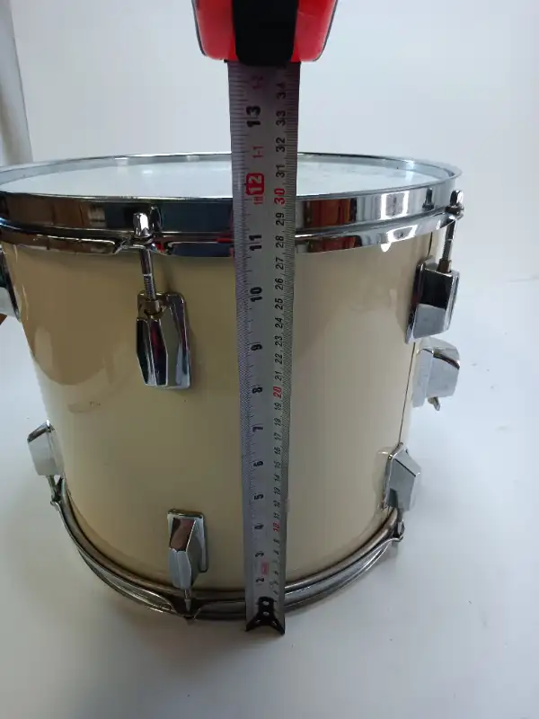 Pearl White 13 " inch Drum Kit Rack Tom Drum Set 60 obo in Drums & Percussion in City of Toronto - Image 7