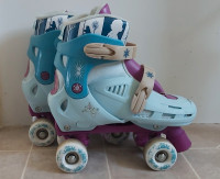 FROZEN 2 YOUTH ROLLER SKATES