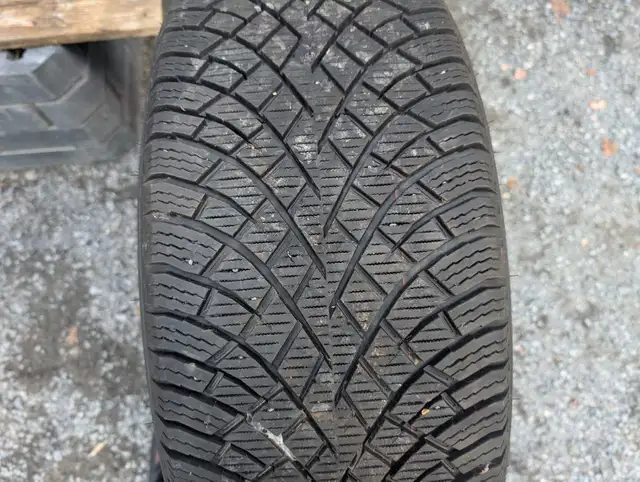 pneu d'hiver avec mag pour blazer rs EV 2024 in Tires & Rims in Rimouski / Bas-St-Laurent - Image 3
