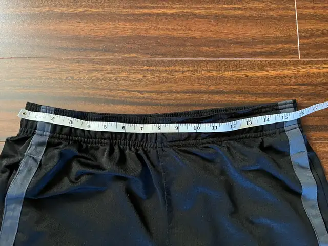 Athletic Works men’s medium athletic shorts, black, grey stripe in Men's in Oshawa / Durham Region - Image 5