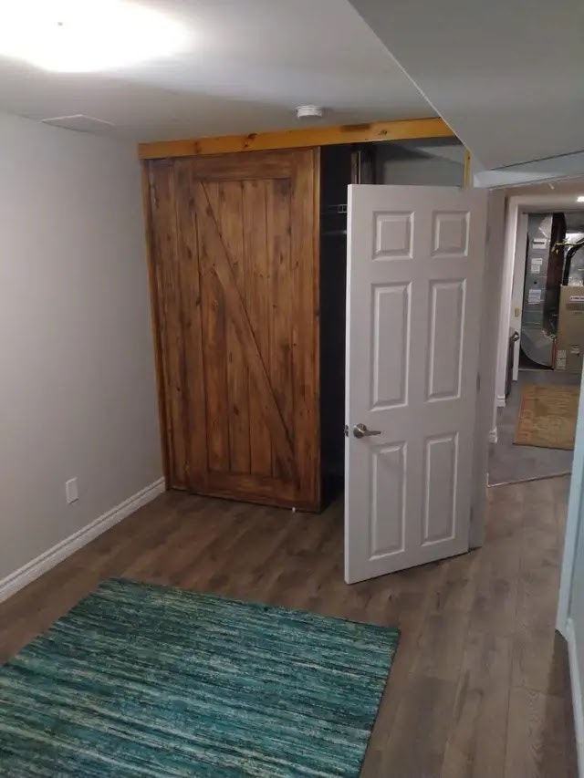 basement 2 bed rooms in London Ont,$1650 Clean Mint Immediately 5