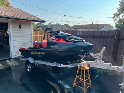 Trailer is 2020. Machine has 110 hours. Amazing condition, extremely clean. Bluetooth speaker system...