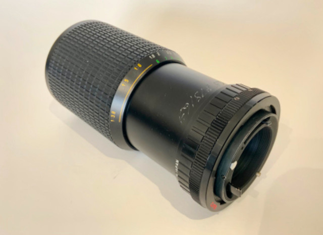 Sun 70-210mm f/4.5 zoom lens for Canon FD in Cameras & Camcorders in Peterborough - Image 2