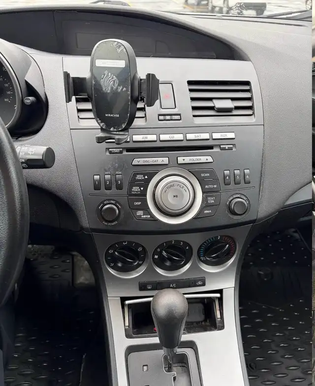 Mazda 3 2011527572009454161923