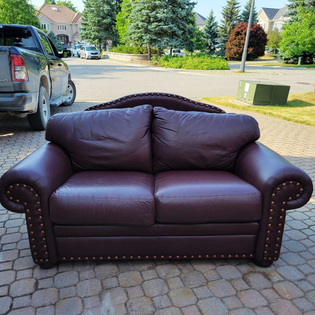 Very comfy Raw-Hide full top grain leather sofa set, can deliver in Couches & Futons in Grand Bend - Image 2