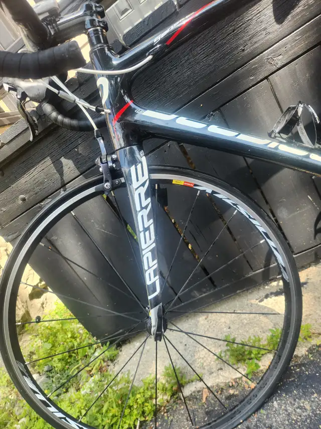 Lapierre Sensium Pro 300 – Carbon Road Bike – Ultegra Upgrade in Road in Ottawa - Image 7