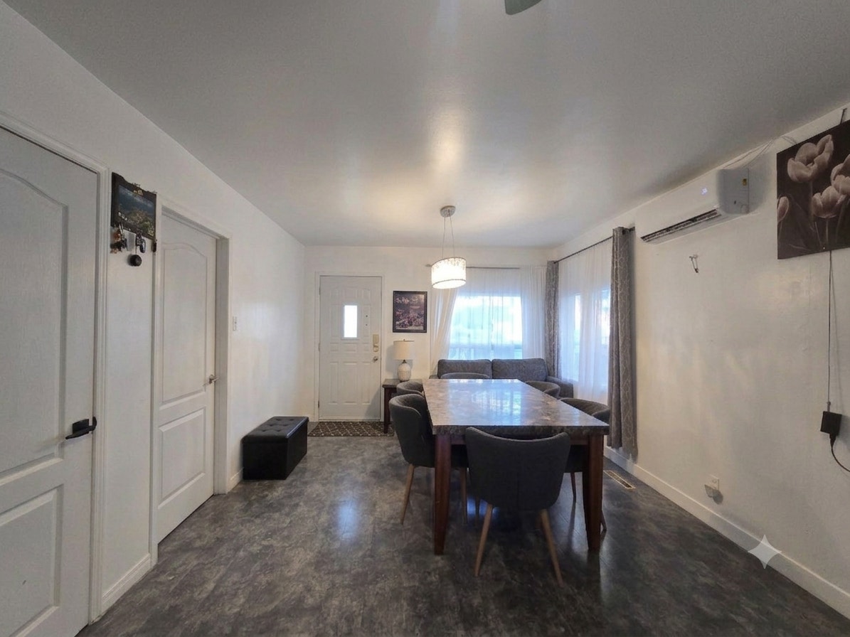 APARTEMENT À LOUER AVEC SOUS-SOL,  COUR, STATIONNEMENT — photo 3
