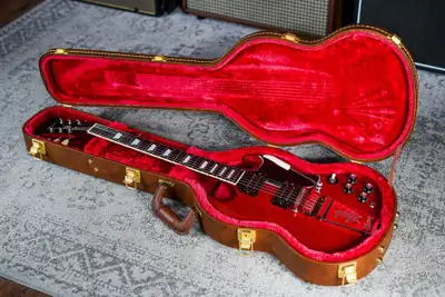 Gibson SG 61 Faded Maestro Vibrola Reissue  - MINT, View more