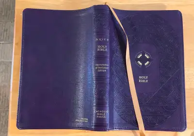Holy Bible Catholic NRSV (New Revised Standard Version), View more