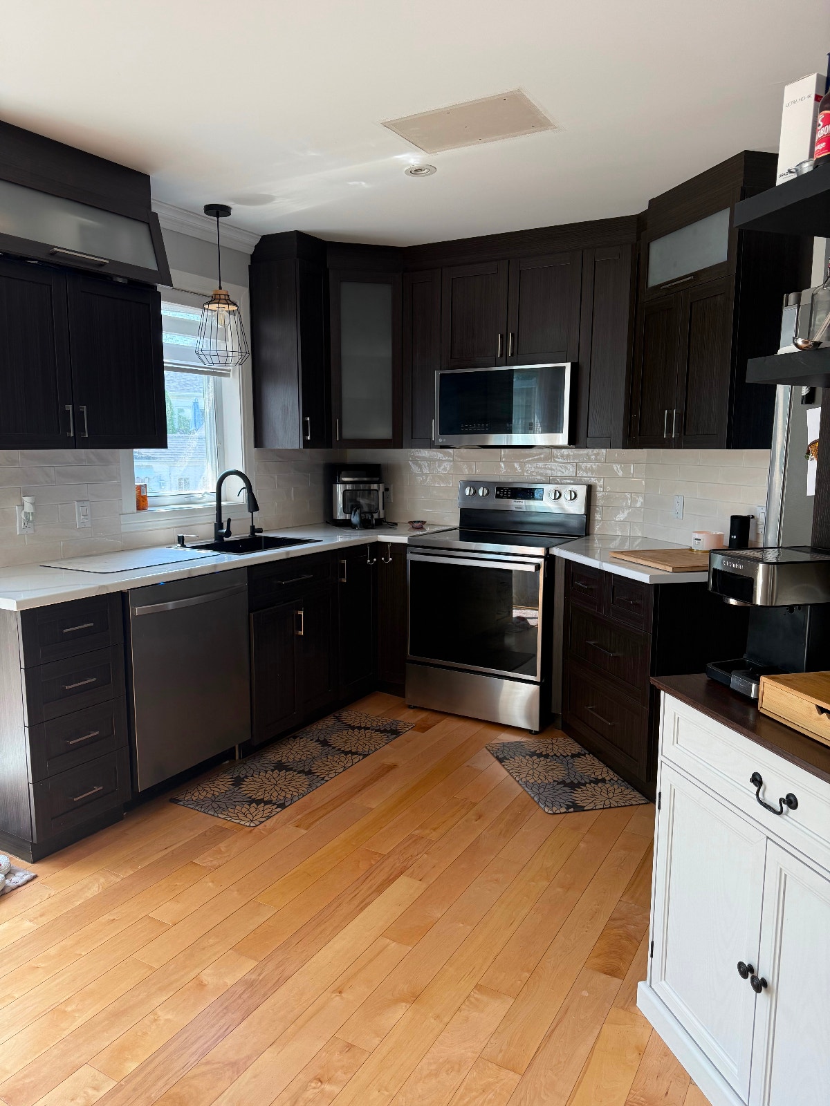 MAISON AVEC PISCINE – 4 CHAMBRES + SOUS-SOL – TROIS-RIVIÈRES — photo 2