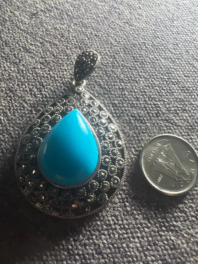 Silver 925  turquoise pendant in Jewellery & Watches in Downtown-West End - Image 3
