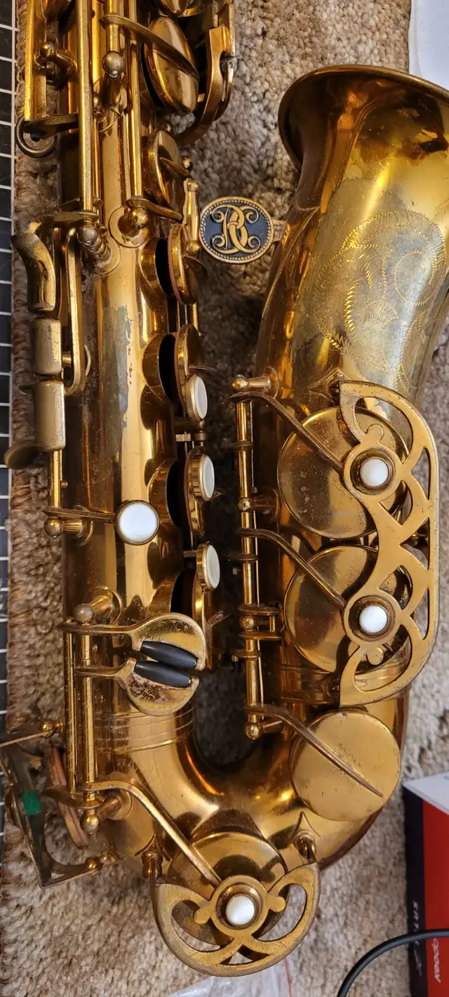 Vintage 1964 Buffet SDA Alto Saxophone in Woodwind in City of Toronto - Image 8