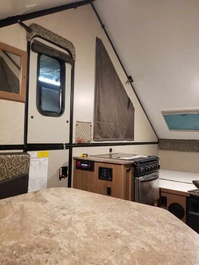 Rockwood A-Frame Travel Trailer - Great Condition in Travel Trailers & Campers in Cambridge - Image 7