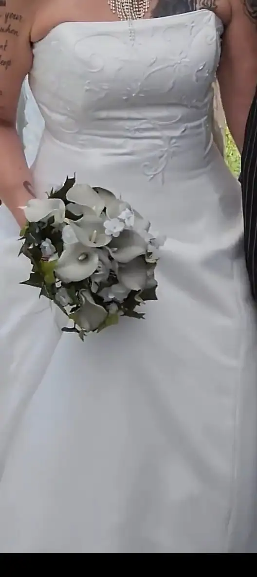 wedding dress62864744976387121
