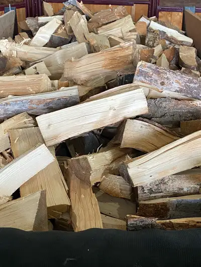 Dry spruce firewood. Great for camping, back yard fire pit and burning stove. Also can supply campgr...