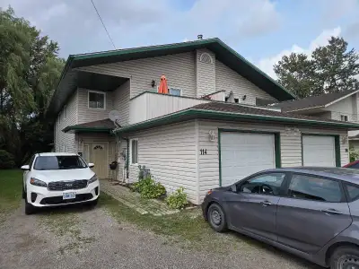Spacious 2-Bedroom Upper Unit – 116B East Balfour, Sault Ste. Marie $1,985/month – Gas Heat & Water...