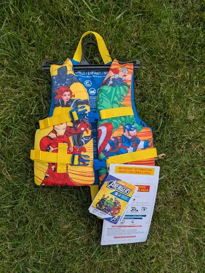 Marvel Avengers Child Personal Flotation Device (PFD) Condition: New with tags. Features: Adjustable...