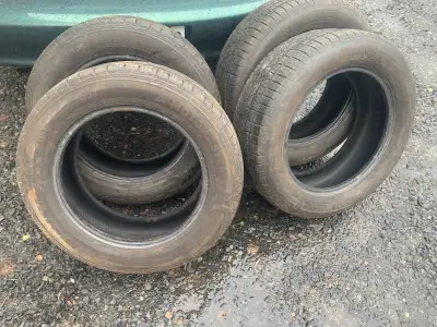 these tires still have lots of tread remaining size 225 60 R17 Motmaster 2 are SE3 model the other 2...