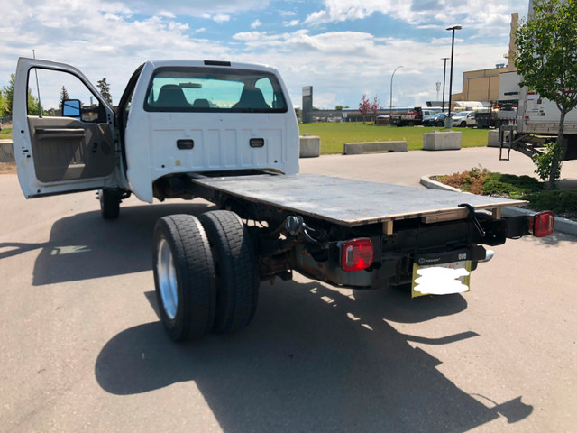 (124K) 2008 FORD F550 dually 4x4 high capacity Active 11 Foot in Cars & Trucks in Edmonton - Image 2