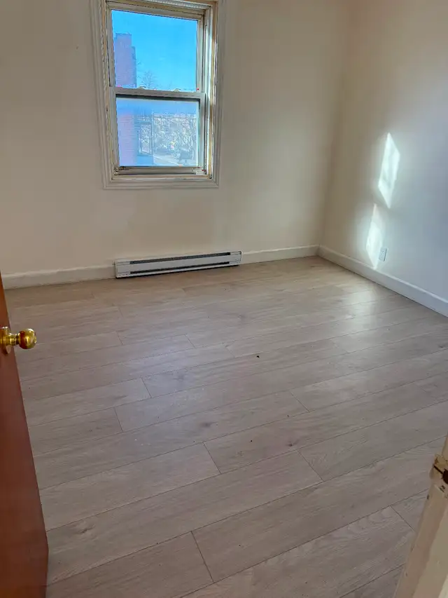 À louer 3 1/2 Delorimier Villeray pour Avril renové