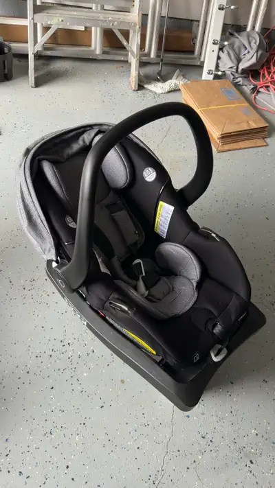 Evenflo Car Seat, View more