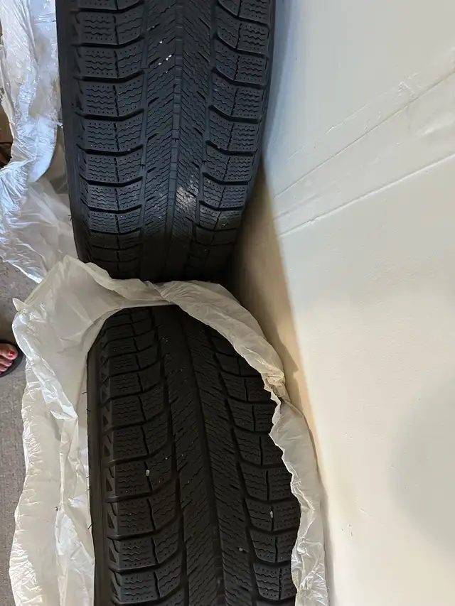 4 winter tires 17” with rims in Cars & Trucks in Ottawa - Image 8