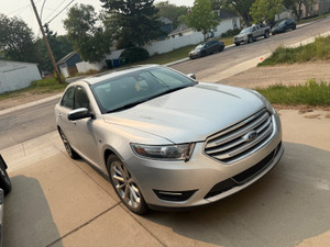 2018 Ford Taurus Limited 