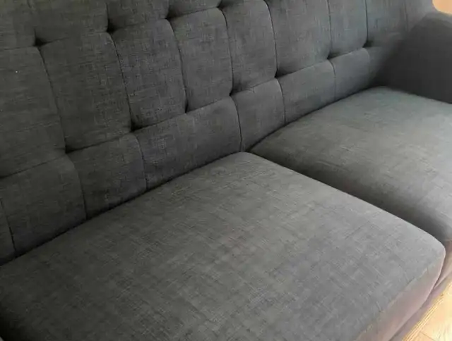 Structube Sofa in Gray539802523004446721