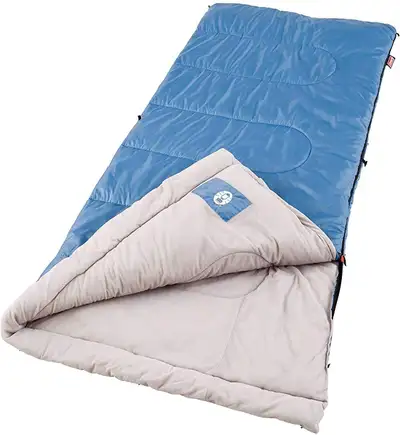 Brand NEW in box. Coleman Sun Ridge 40°F Sleeping Bag, Cool-Weather Lightweight Sleeping Bag with In...