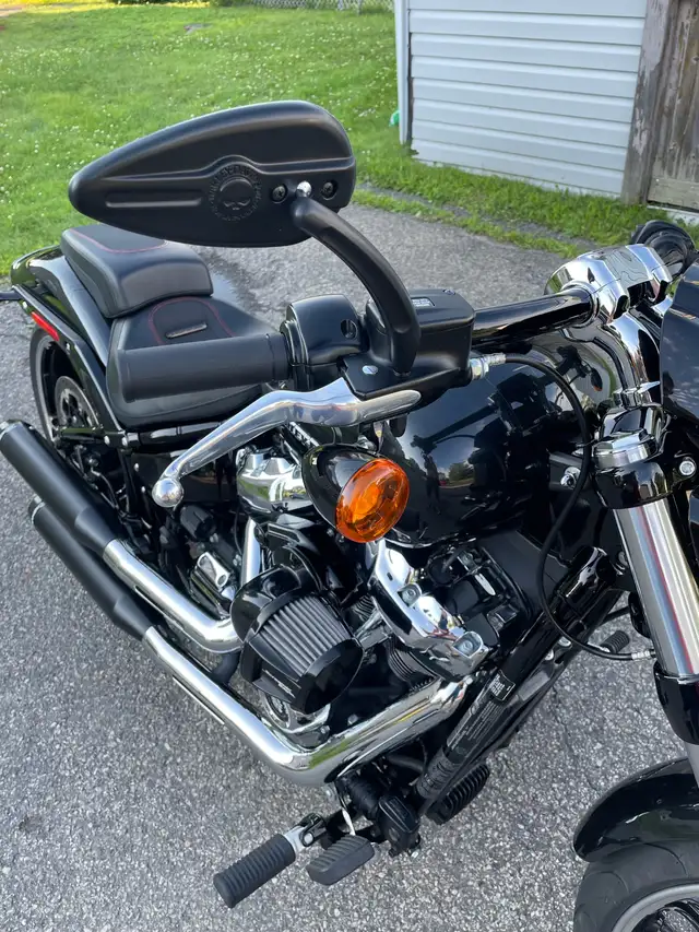 Harley Breakout 2018 négociable in Street, Cruisers & Choppers in Laval / North Shore - Image 6