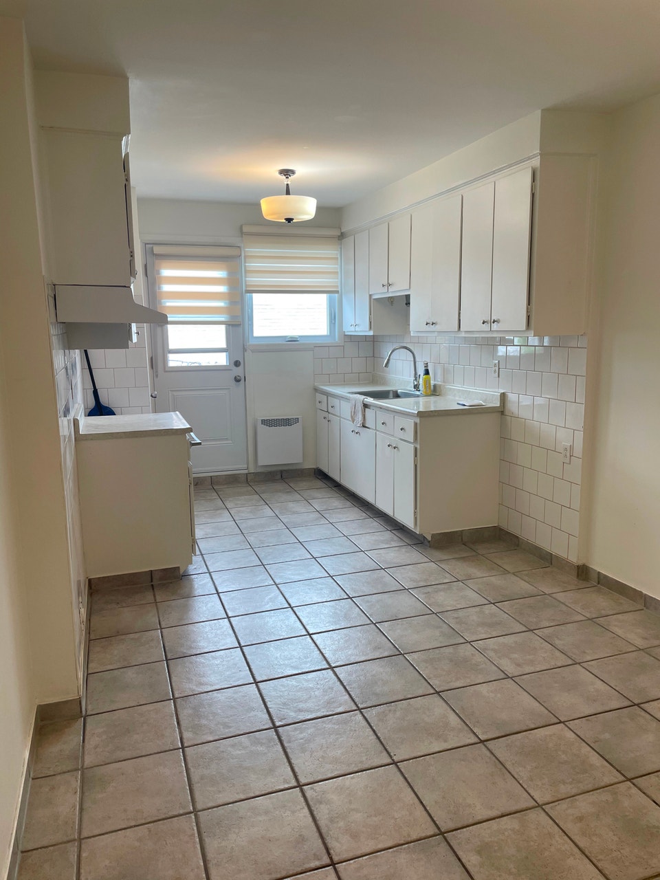 9231 25e Avenue Appartement 5 ½ à louer – St.Michel 4