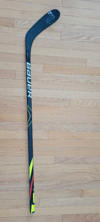 Bauer Vapor 2.7 RH youth hockey stick