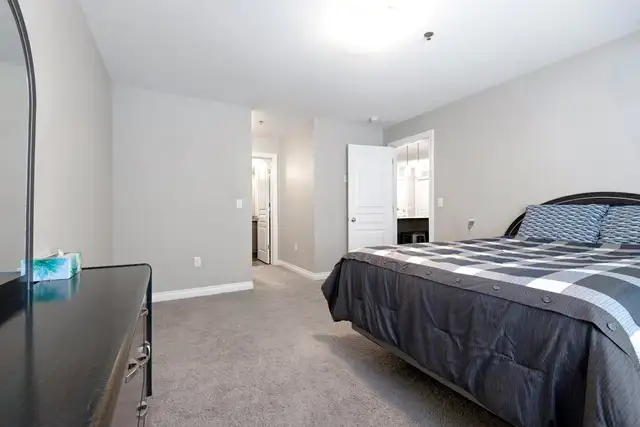 Premium Furnished Condo – Underground Heated Parking in Long Term Rentals in Regina - Image 8