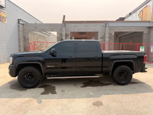 2017 Sierra Denali 553848814353797121
