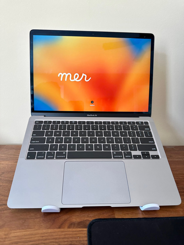 2020 MacBook Air Retina 13 inch | Laptops | Calgary | Kijiji