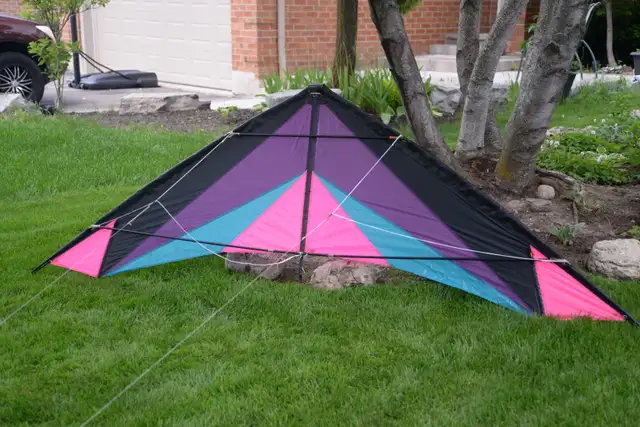 Stunt Kite -104" x 30"62863265497729126