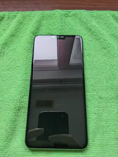 LG V40 ThinQ (64GB), View more