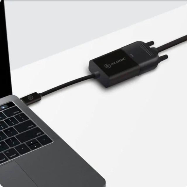 Brand New ALogic USB-C to VGA Video Adapter in Cables & Connectors in Calgary - Image 2