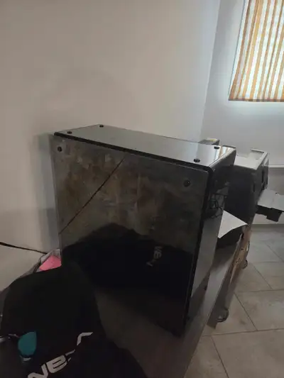 Gaming pc rtx 2080 doesnt have the wifi module it needs to be plugged in the rooter
