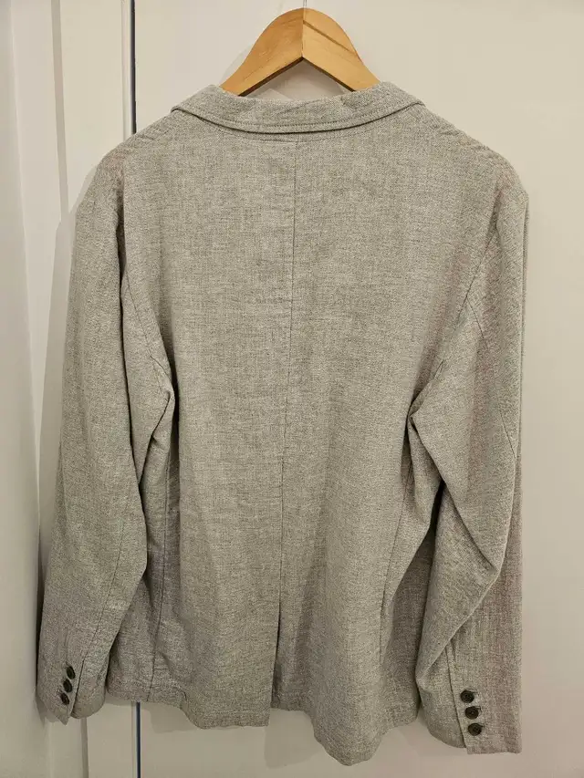 Old Navy Men's linen mix jacket in size Medium in Men's in City of Montréal - Image 5