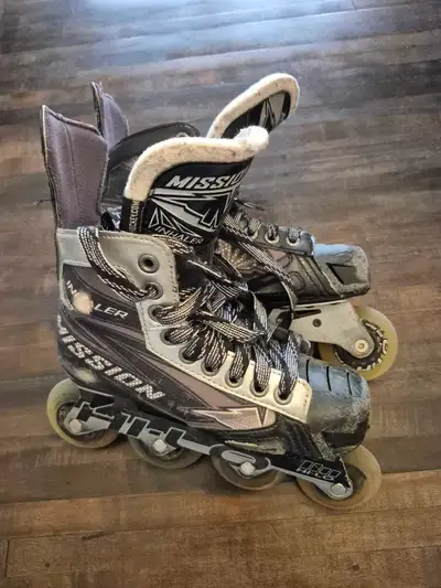 Mission hockey rollerblades size 3, View more